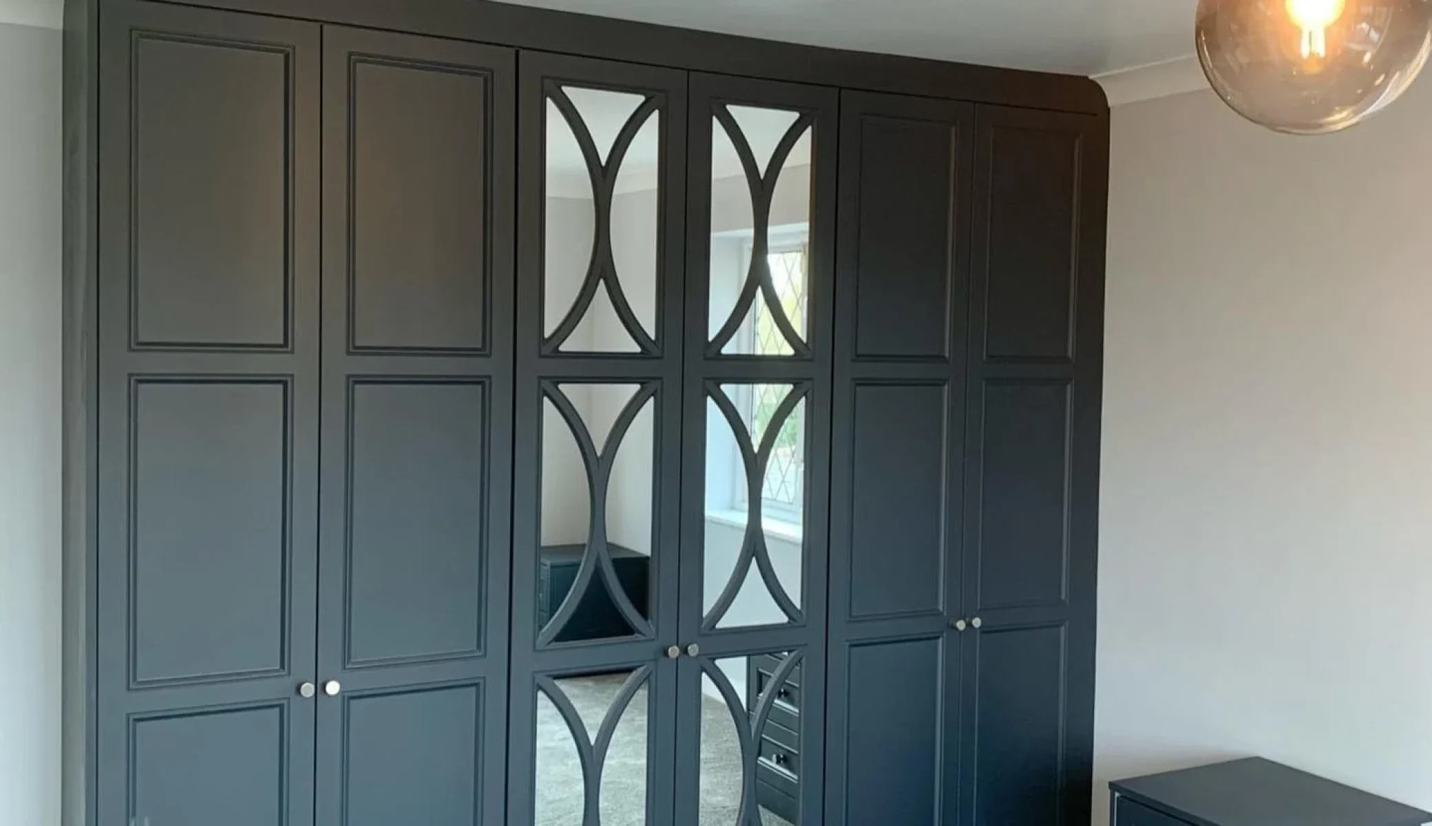 Fretwork Wardrobe Top Notch KB